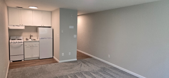 Foto del edificio - 1625 Kent Des Moines Rd