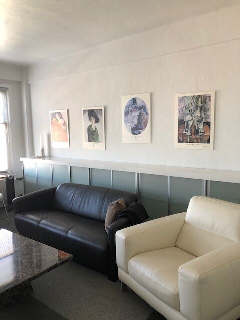 Foto del edificio - 631 O'Farrell St