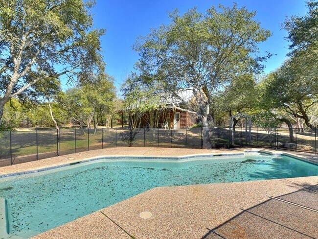 Building Photo - 9936 Ledgestone Terrace