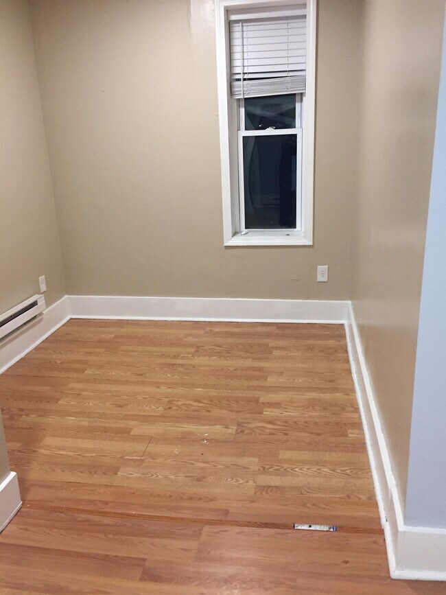 Foto del edificio - 24 Charlton St