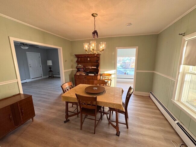 Building Photo - 262 Oak Hill Rd