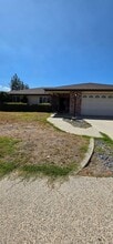 Building Photo - 42159 Mayberry Ave