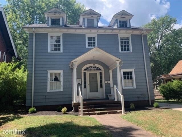 Primary Photo - 3 br, 2 bath House - 1221 South 5th Street