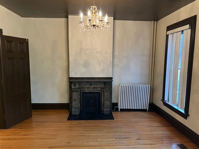 Foto del edificio - 721 W 7th St
