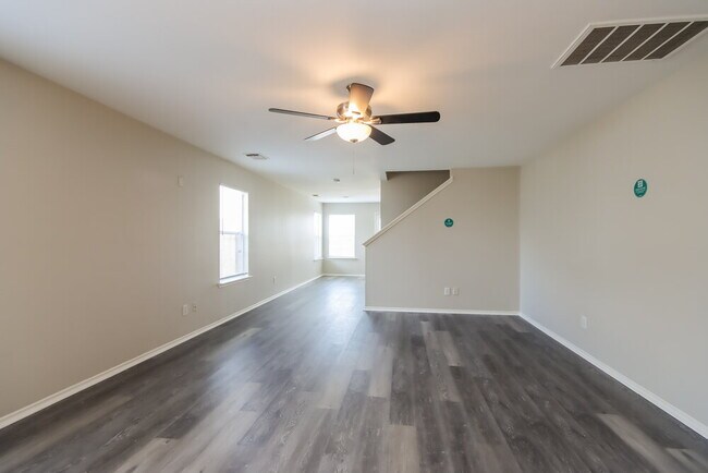 Foto del edificio - 22922 Twisting Pine Dr