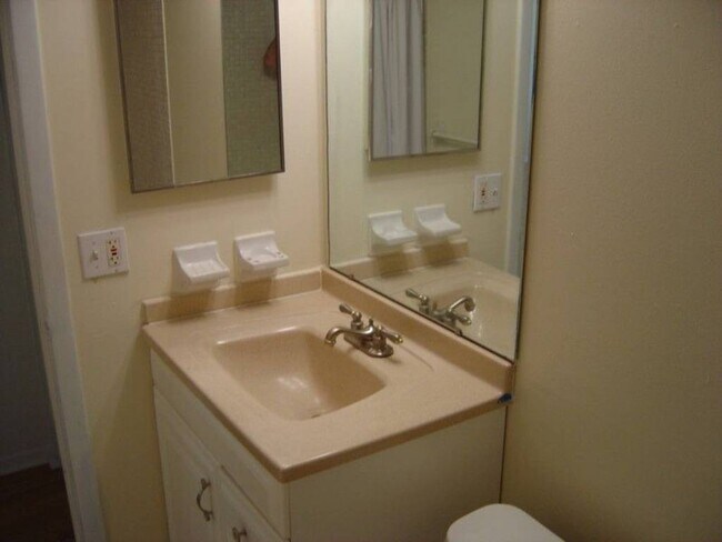 Foto del edificio - 4606 W Gray St