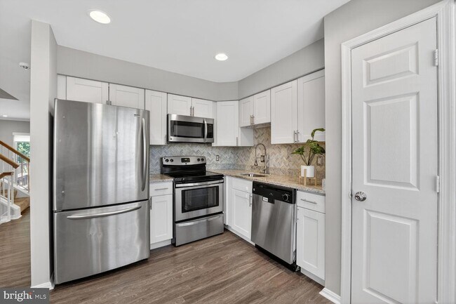 Building Photo - 13828 Captain Marbury Ln