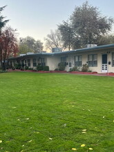 Building Photo - 339 W Eaton Ave