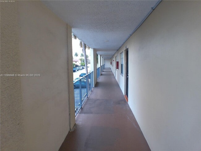 Building Photo - 2601 NW 48th Terrace