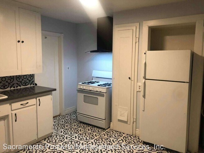 Foto del edificio - 2423 L St
