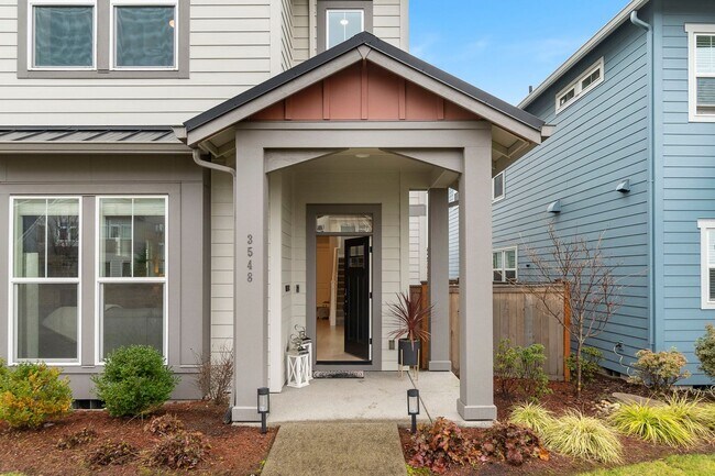 Foto del edificio - Modern Comfort Meets Timeless Style in the...