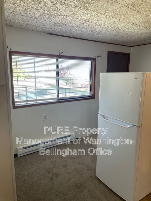 Foto del edificio - 7394 Birch Bay Dr