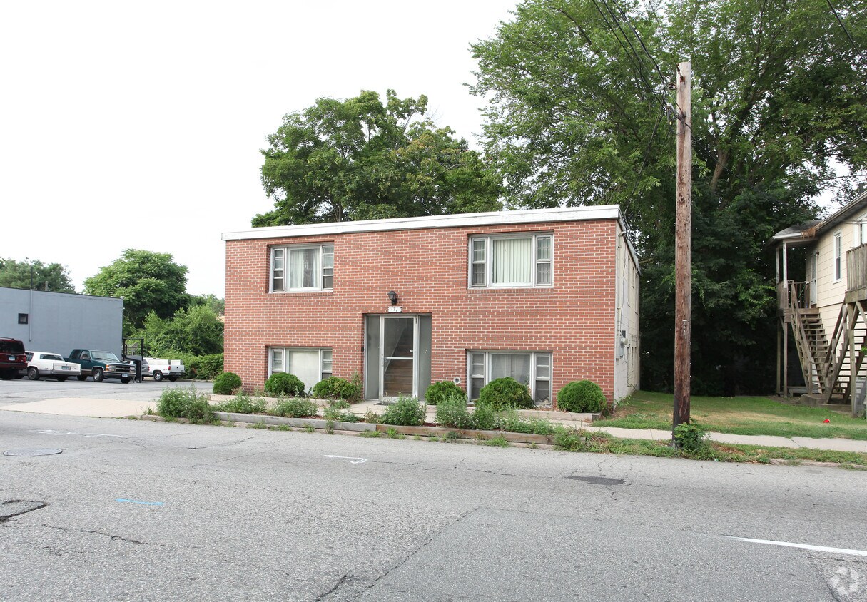 Primary Photo - 177 Jefferson Ave