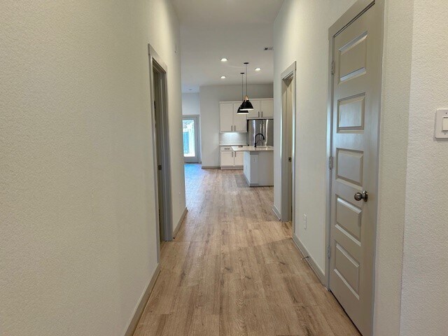 Foto del edificio - 518 Campbell Dr