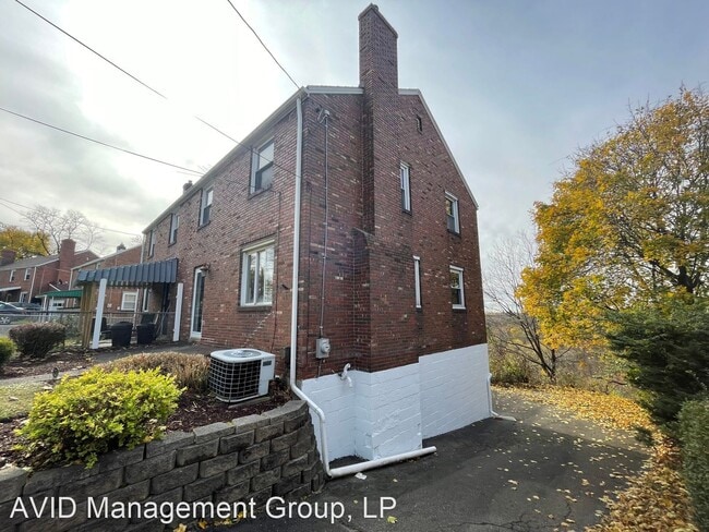 Building Photo - 3 br, 1 bath House - 4130 Lebanon Church Rd