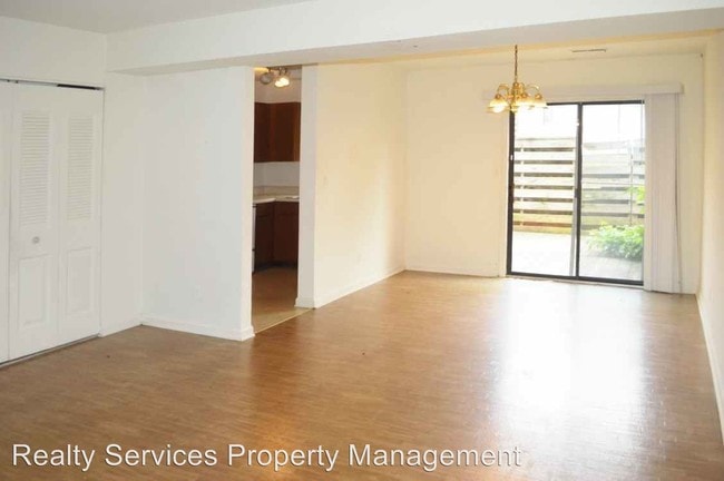 Building Photo - 2 br, 1 bath House - 74 Country Place Lane