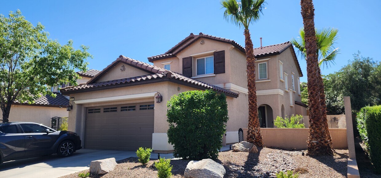 Foto principal - 933 Ambrosia Dr