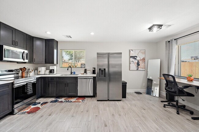 Foto del edificio - 3850 S 18th St