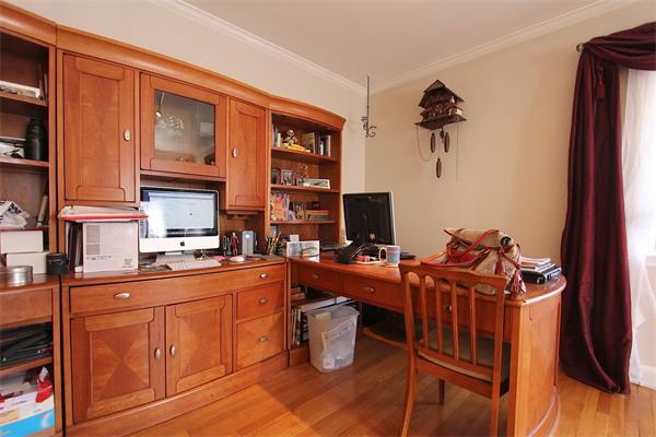 Foto del edificio - 100 Sewall Ave