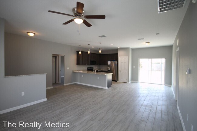 Foto del edificio - 3 br, 2 bath House - 2122 Sans Souci Ave SE