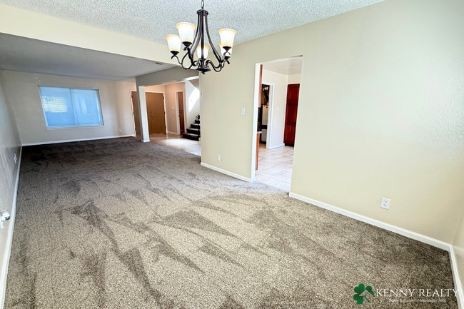 Building Photo - Comfortable 4-Bedroom, 2.5-Bath Home with ...