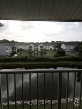 Building Photo - 2268L Essex Dr