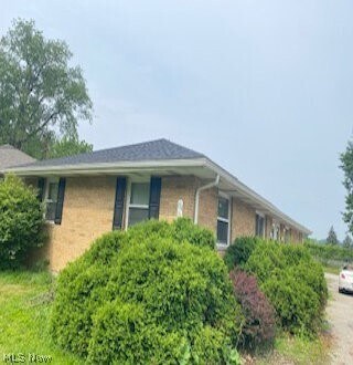 Foto del edificio - 184 Kenwood Ave