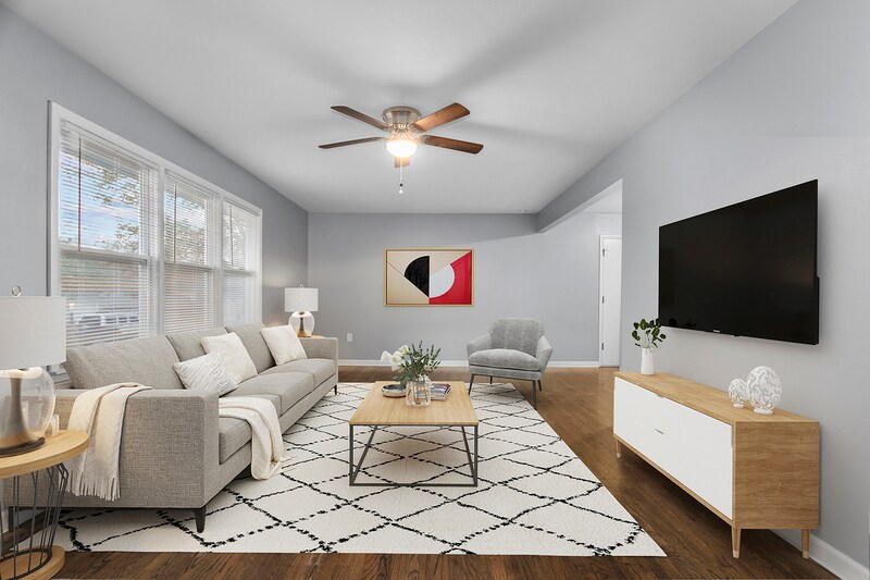 204 Chappell Dr, Pleasant Hill, MO 64080 House Rental in Pleasant