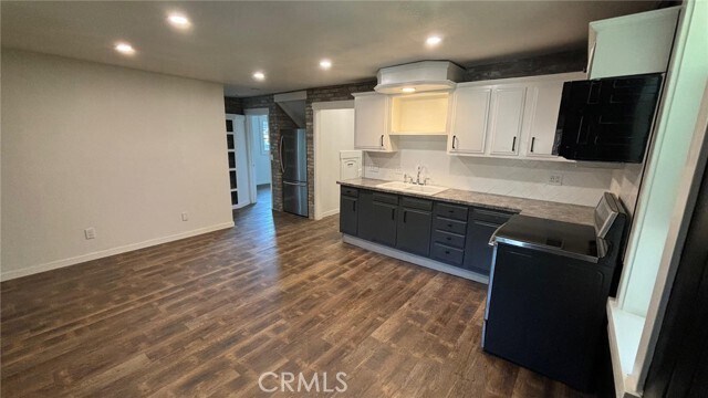 Foto del edificio - 810 E Indiana Ave