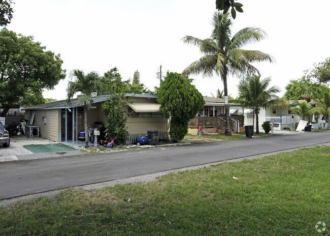 Foto del edificio - Colonial Acres
