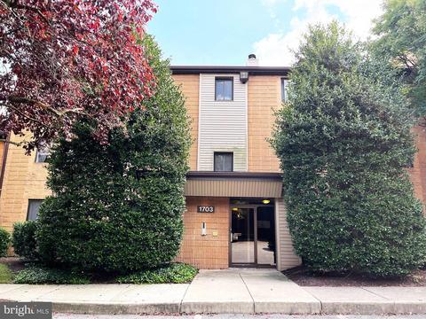 Primary Photo - 1703 Mount Washington Ct