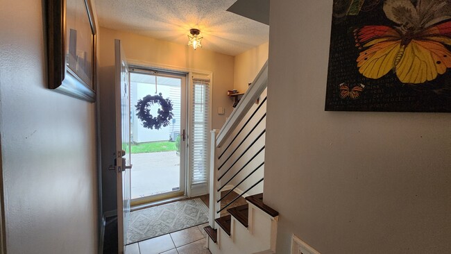 Building Photo - 457 Seahorse Run