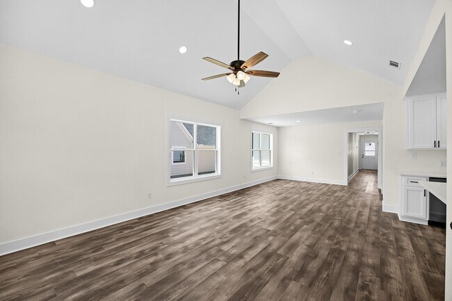 Foto del edificio - 135 Edgewood Ave