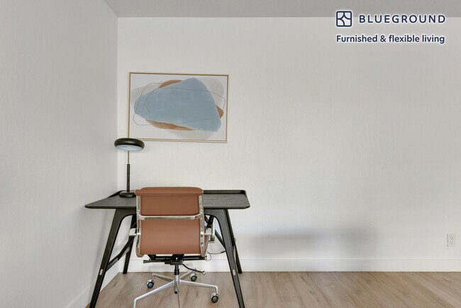 Foto del edificio - 20200 Lucille Ave