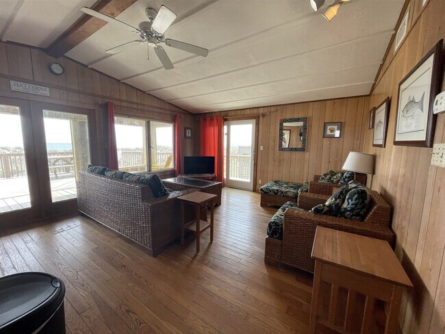 Foto del edificio - 57154 Lighthouse Rd