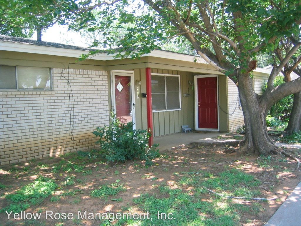 Primary Photo - 401 N Davis Dr