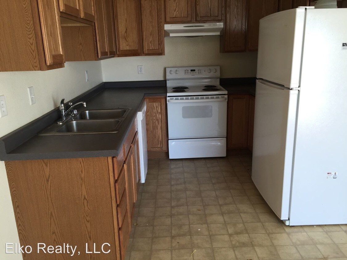 Building Photo - 1655 Orchard Cove Dr