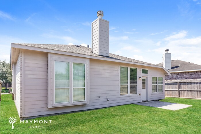 Foto del edificio - 1092 Cypress Ln