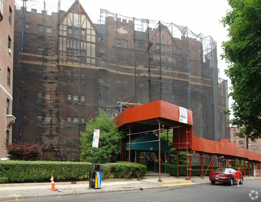 Foto del edificio - Bristol House Coop