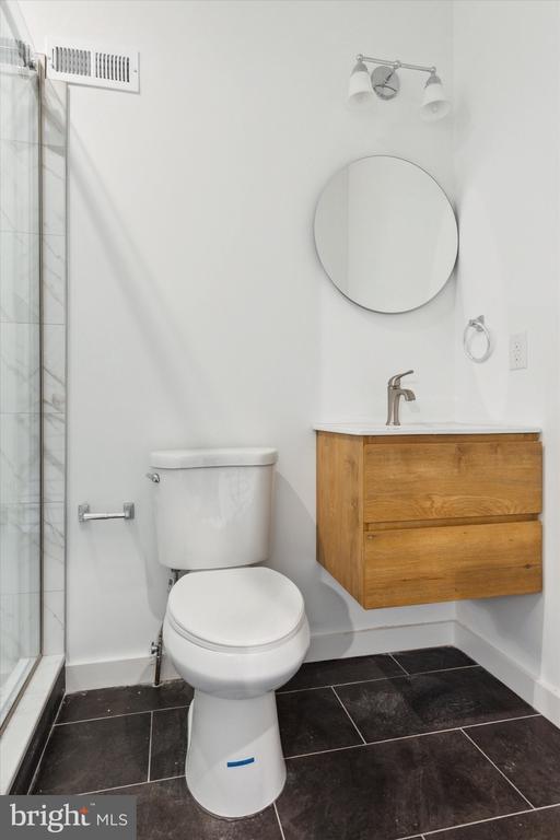 Foto del edificio - 2113 N Darien St
