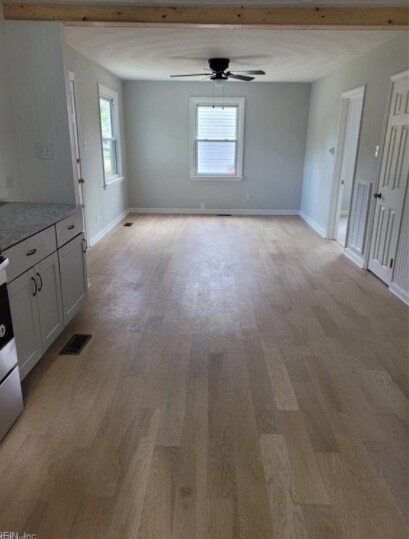 Foto del edificio - 733 Lanier Crescent