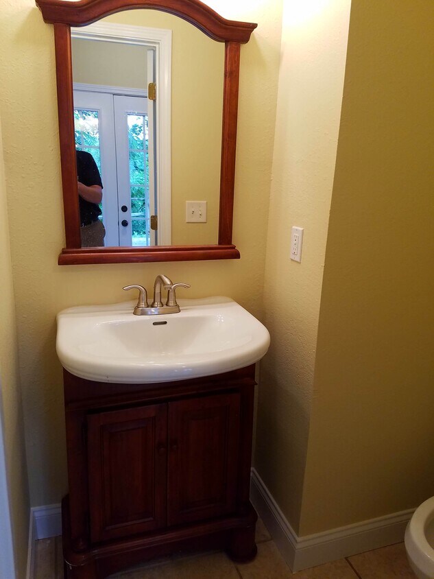 1/2 bath - 171 Boardtown Rd