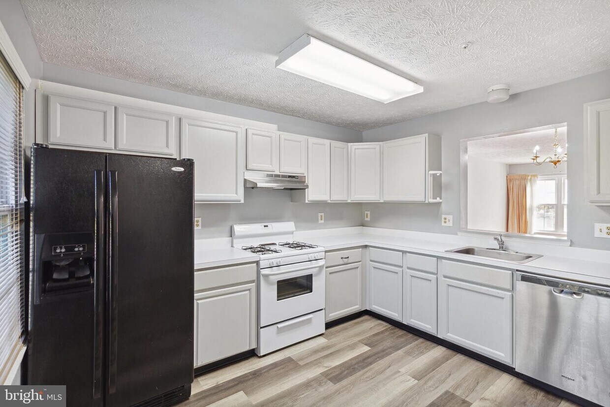 Foto principal - 4255 Star Cir