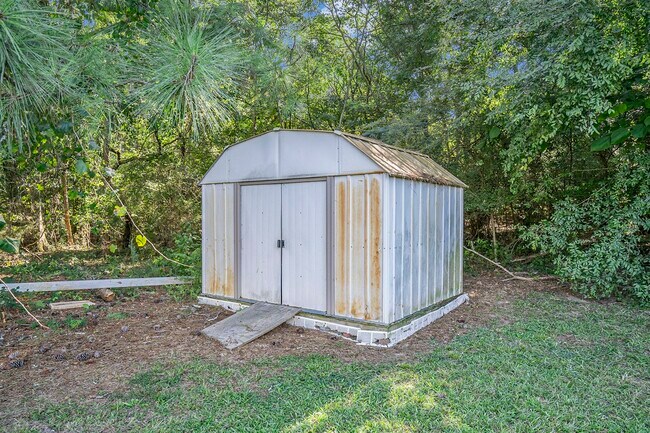 Foto del edificio - 110 Cactus Ln