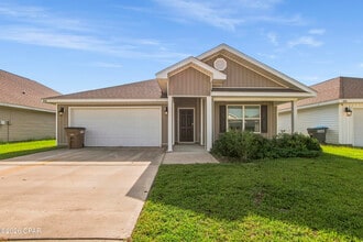 Building Photo - 256 Ryder Ln