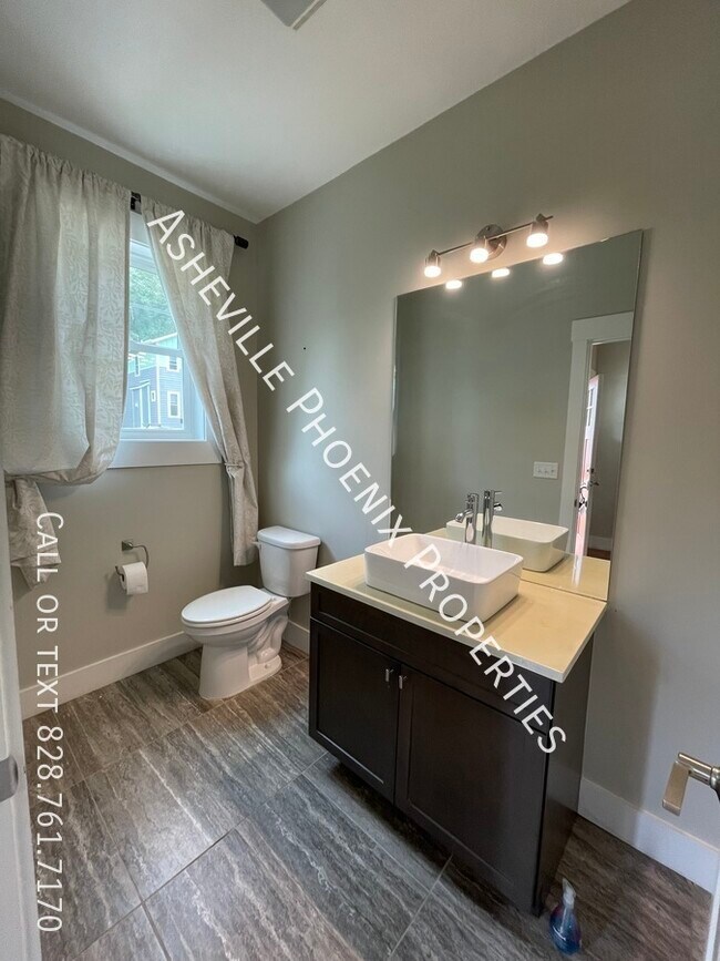 Building Photo - 26 Loblolly Lane