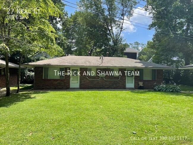 Foto del edificio - One bedroom one floor living  West Akron