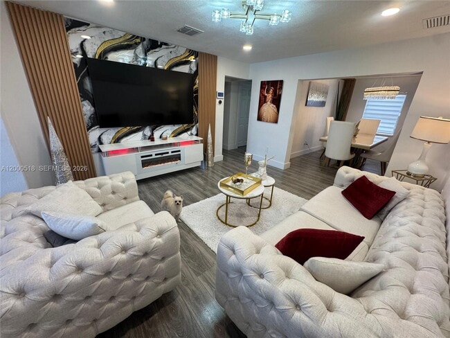 Foto del edificio - 427 NW 19th Ave