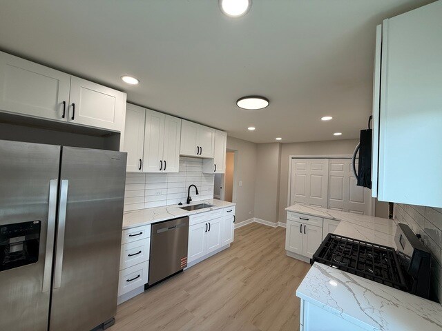 Foto del edificio - 5321 S Kostner Ave