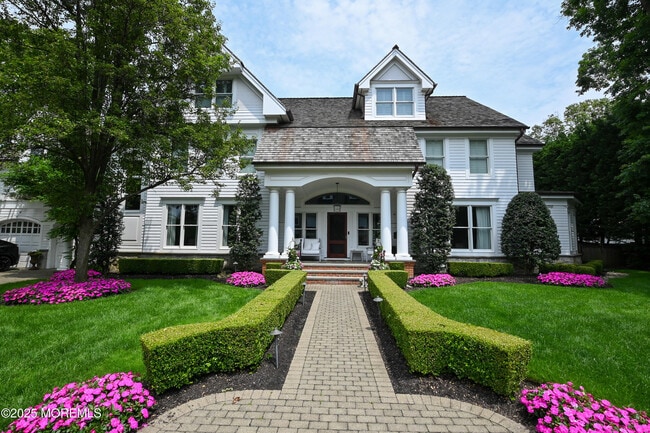 Foto del edificio - 11 Red Oak Dr